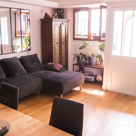 Daire Atelier Artiste A Montmartre Paris